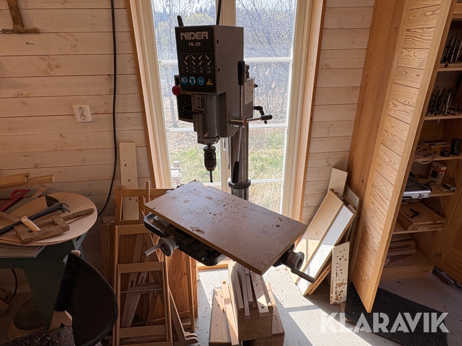 Pelarborrmaskin Nider NI-25