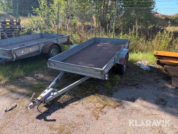 Personbilssläp SM-Släpet