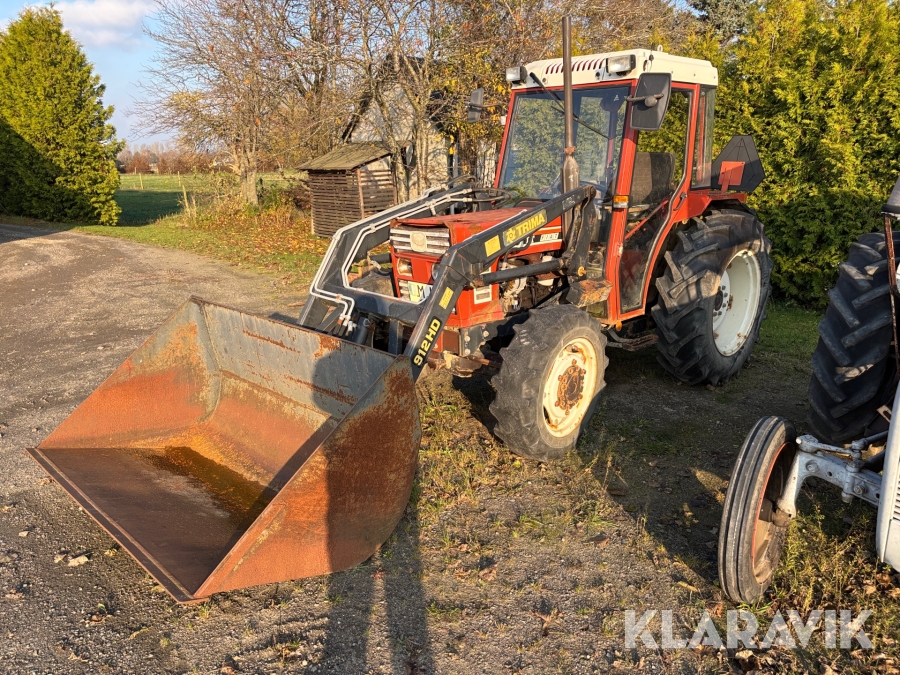 Traktor Fiat 45-66 DT med frontlastare