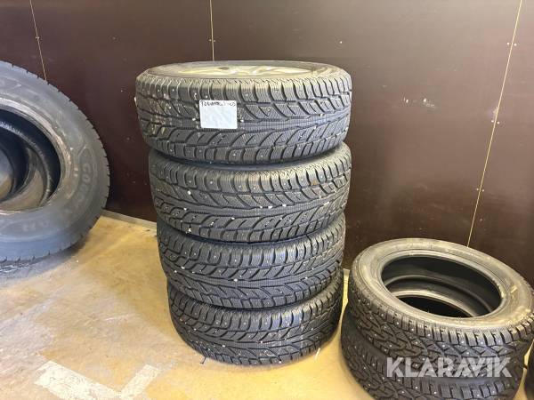 Vinterdäck Cooper Weather-Master WSC 235/65R17 4 st