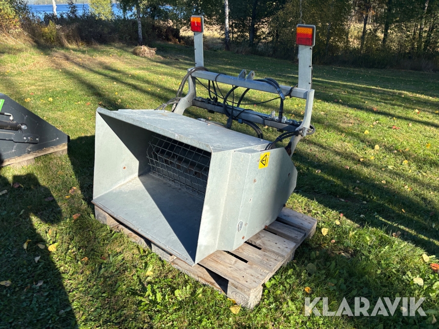 Sandspridare Siringe SP300 självlastande
