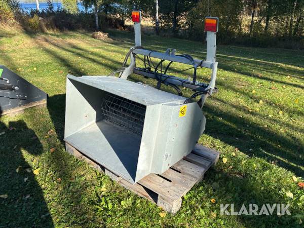 Sandspridare Siringe SP300 självlastande