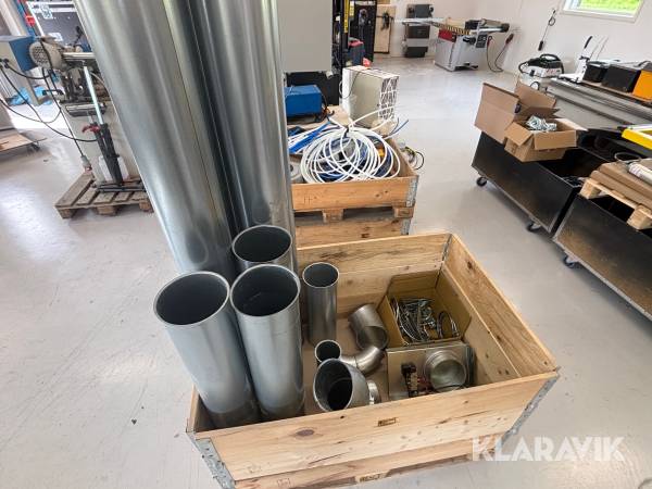 Utsugsrör för spånsug med spjäll