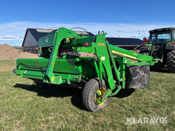 Slåtterkross John Deere 835