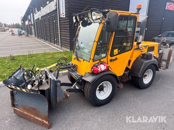 Redskapsbärare Wille 265 med flera redskap
