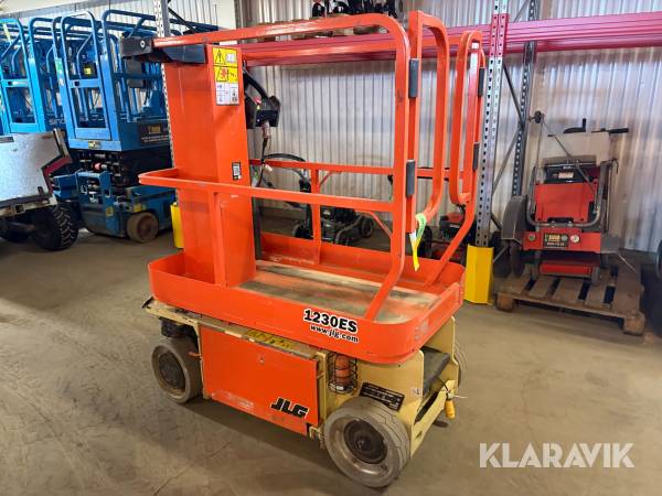 Pelarlift JLG 1230 ES