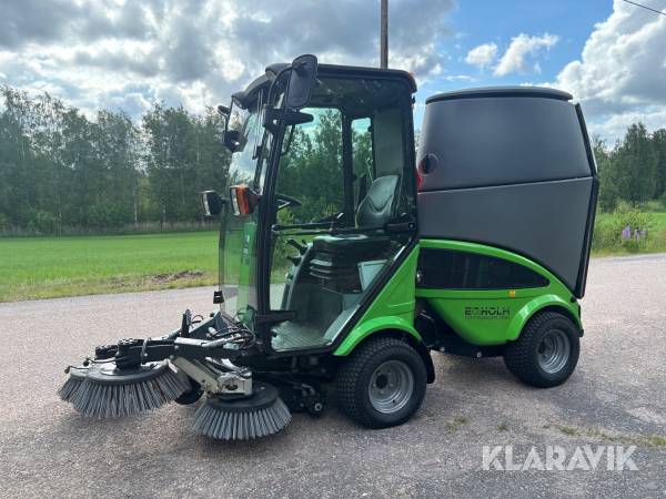 Redskapsbärare Egholm City Ranger 2260 med redskap