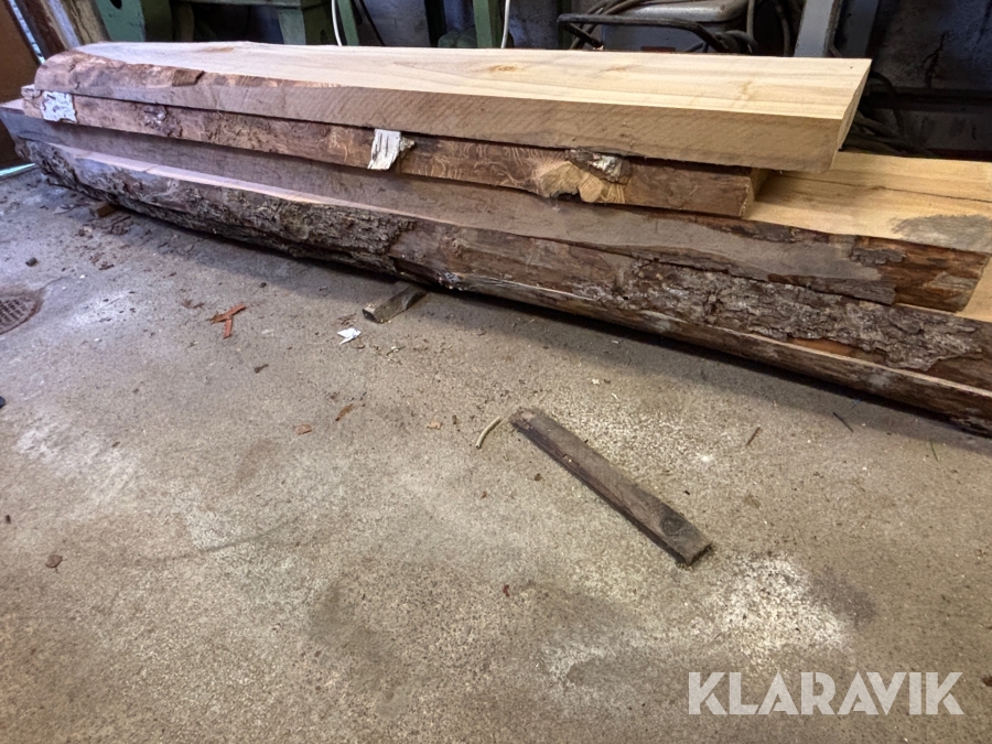 Möbelvirke Alm Björk och EK