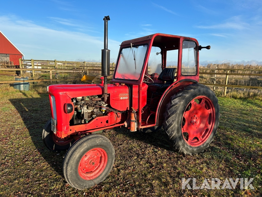 Traktor Volvo BM Buster 400