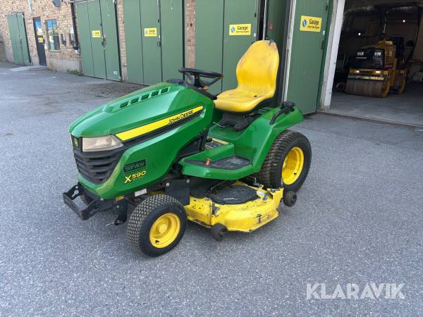 Gräsklippare John Deere X590