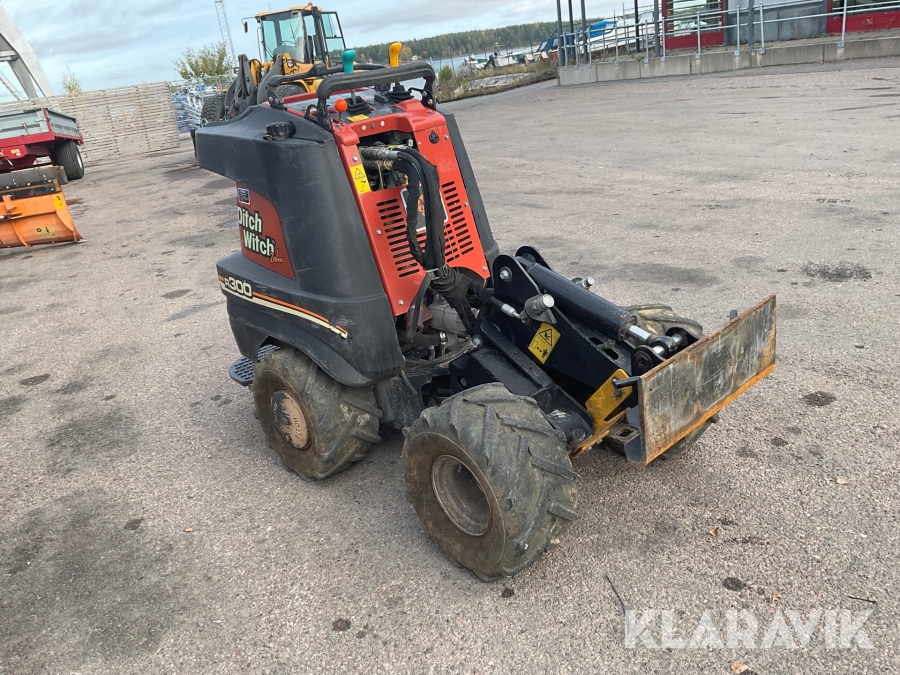 Redskapsbärare Ditch Witch R300, Åmål, Klaravik auktioner