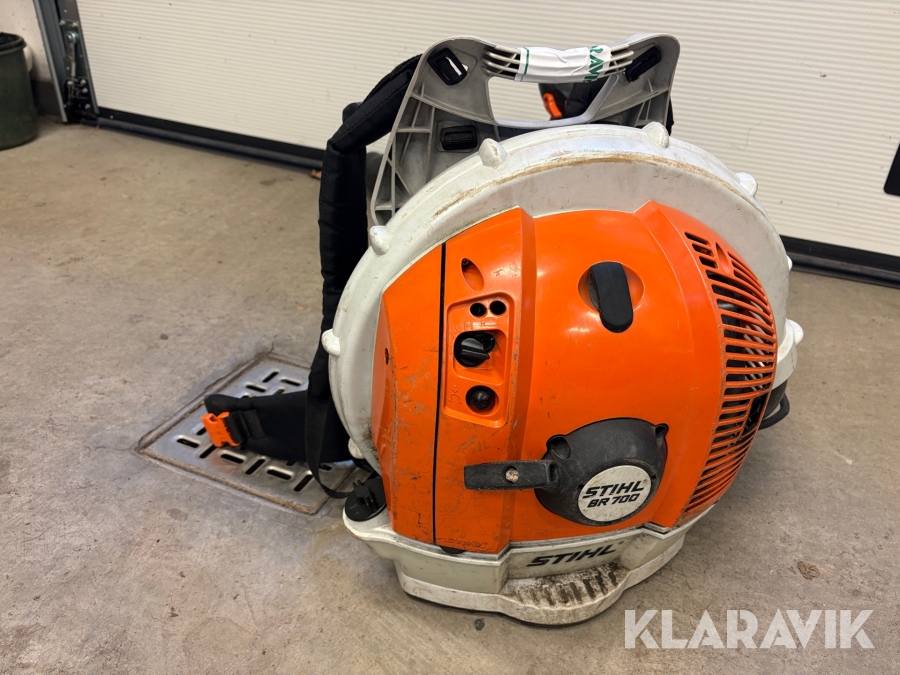 Lövblås Stihl BR700