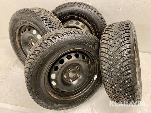 Vinterhjul Volkswagen 15" Plåt Dubb 5x112 + 195/65 R15