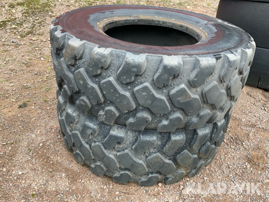 Entreprenaddäck Maitech UM 3 15.5R25 /2st