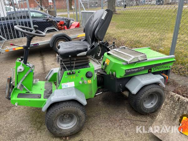 Åkgräsklippare Nilfisk Park Ranger 2150