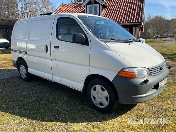 Skåpbil Toyota HiAce Automat