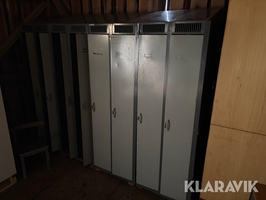 Klädskåp Sonesson Inredningar AB