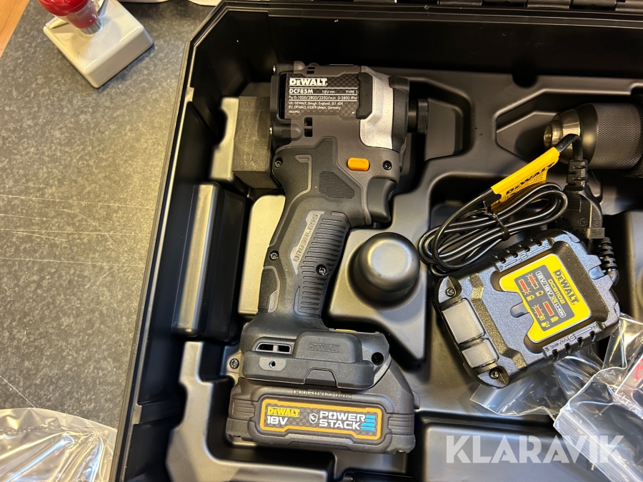 Skruvdragare 2 st Dewalt DCF85M & DCD85M, Halmstad, Klaravik