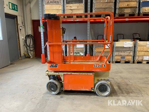 Pelarlift JLG 1230 ES