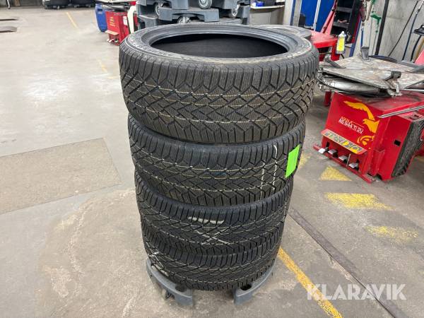 Personbilsdäck Continental Viking Contact 7 235/45R18 T XL 4st