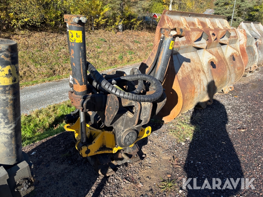 Tiltrotator Engcon EC233-QS70-QS70-SS10