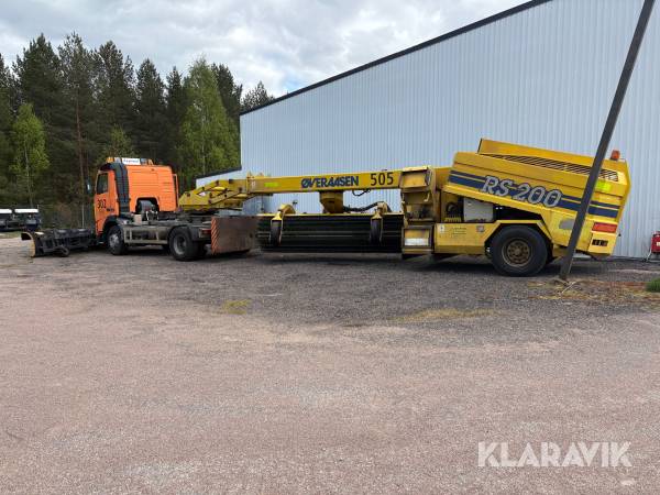 Plog, sop och blås Øveraasen RS 200 med lastbil och snöplog