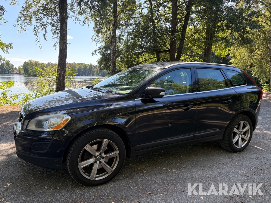 SUV Volvo XC60 D3