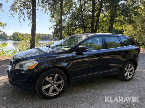 SUV Volvo XC60 D3