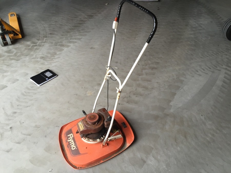 Gräsklippare svävare