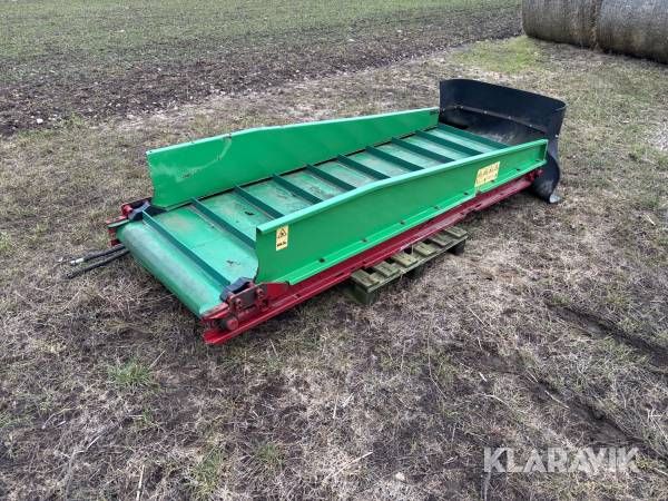 Sidoelevator till strautmann mixervagn