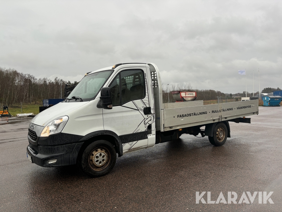 Lätt lastbil Iveco Daily 35S17