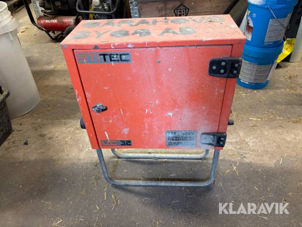 Byggcentral Stitec UC 32/6031-3 - Inklusive 80m kabel