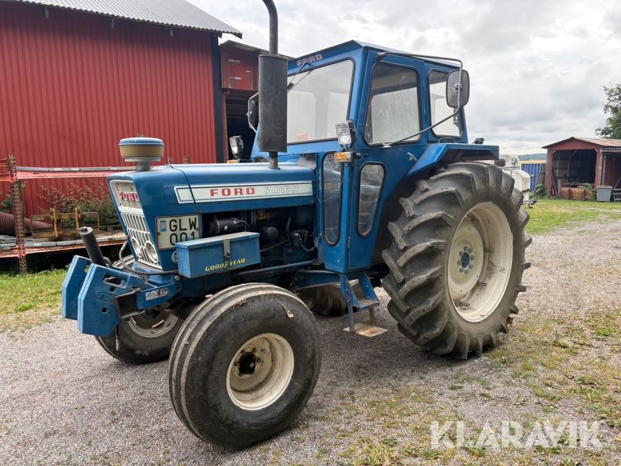 Traktor Ford 7000
