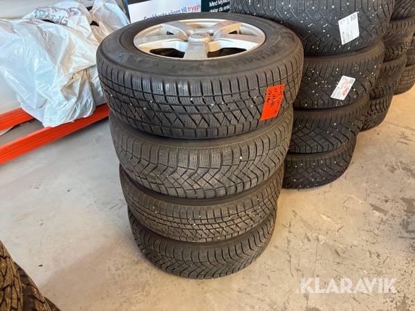 Vinterhjul 4 st Kumho WS71 215/70R16