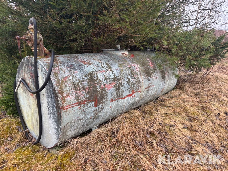 Dieseltank 3000L med pump