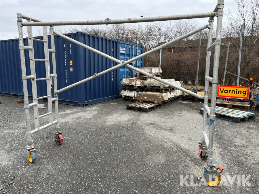 Byggställning Höjd: 2,10 m
