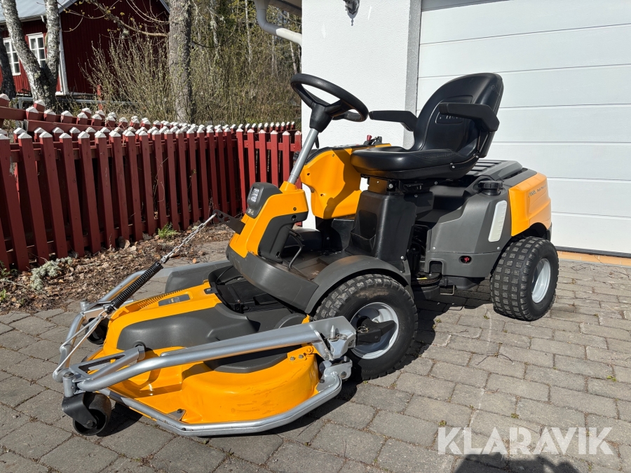 Gräsklippare Stiga Park pro 340ix med sopvals