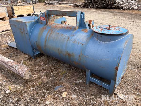 Vattentank Lucksta Bergenström