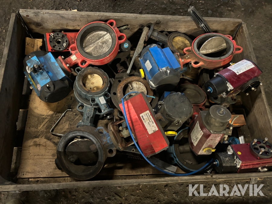 Ventiler & ställdon ca 14 st