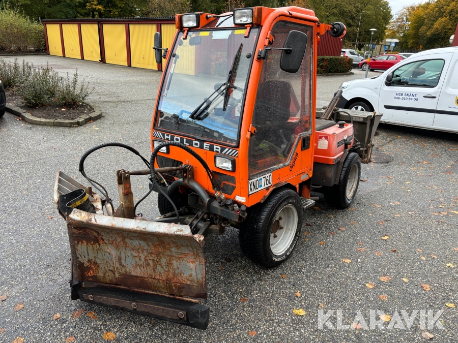 Redskapsbärare Holder med vikplog och sandspridare