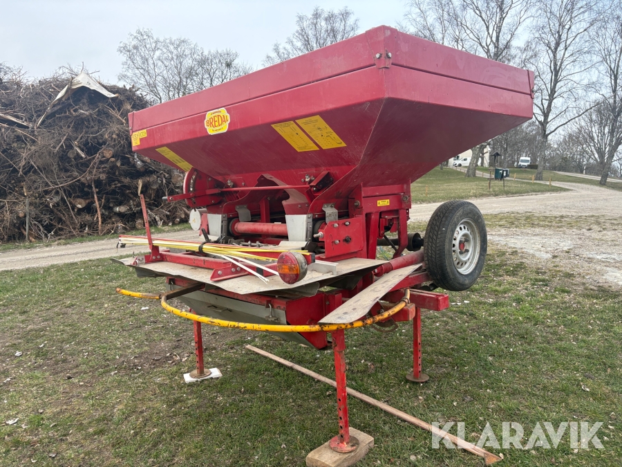 Gödningsspridare Bredal 2XL