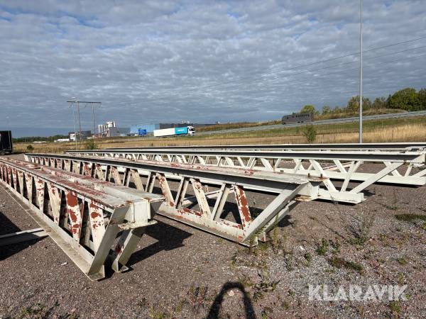 Takstolar i stål 4st