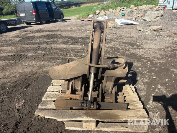 Tiltfäste B20