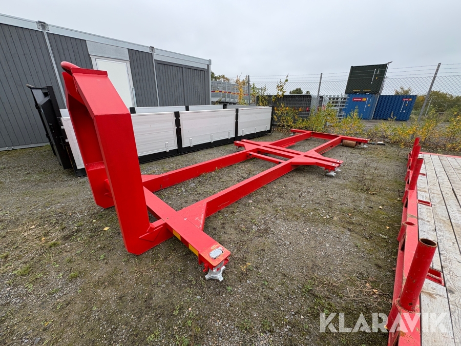Containerrede med Lastväxlarram Sisu