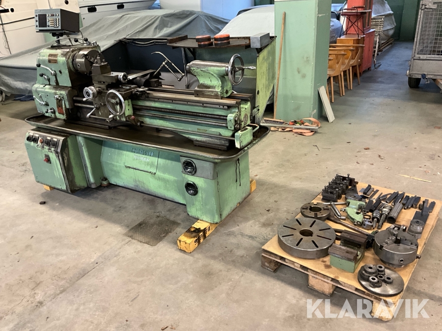 Svarv Colchester Triumph