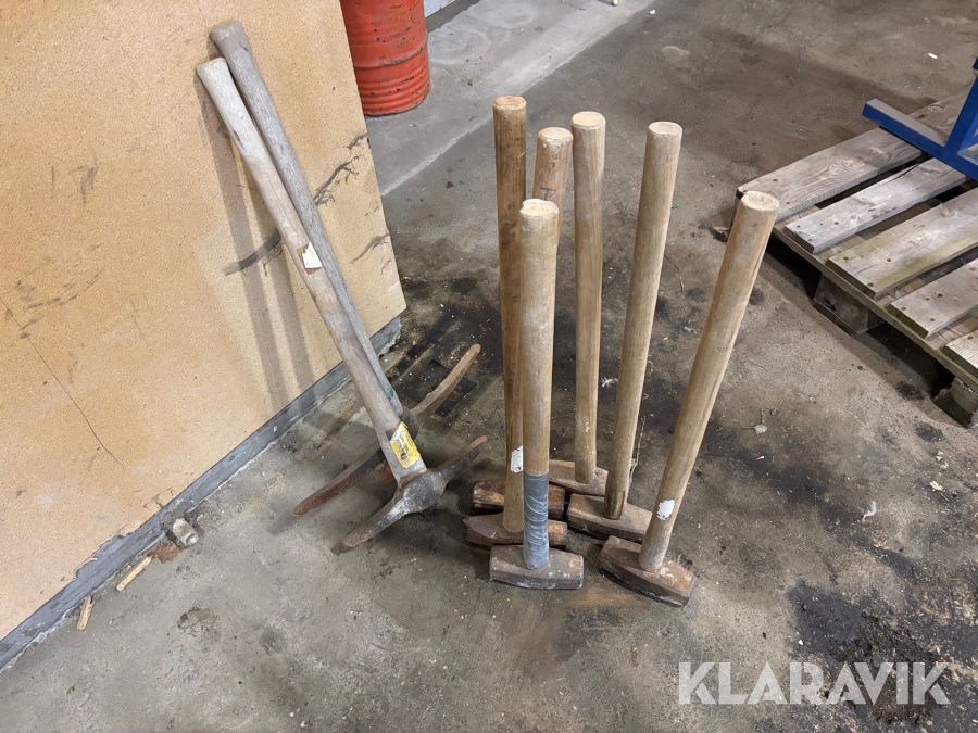 Släggor och hackor - totalt 8 st