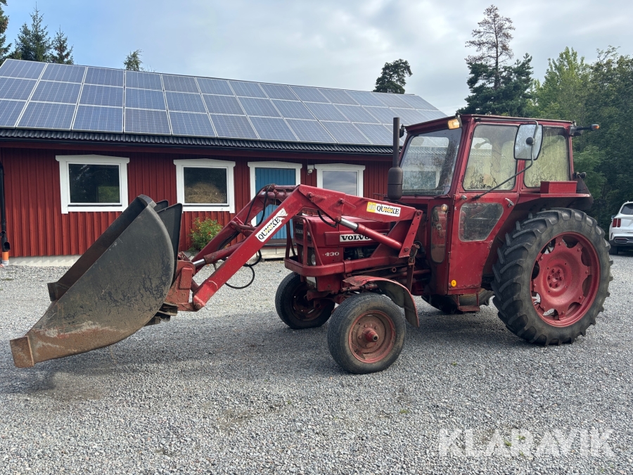 Traktor Volvo BM 430 med lastare och servostyrning