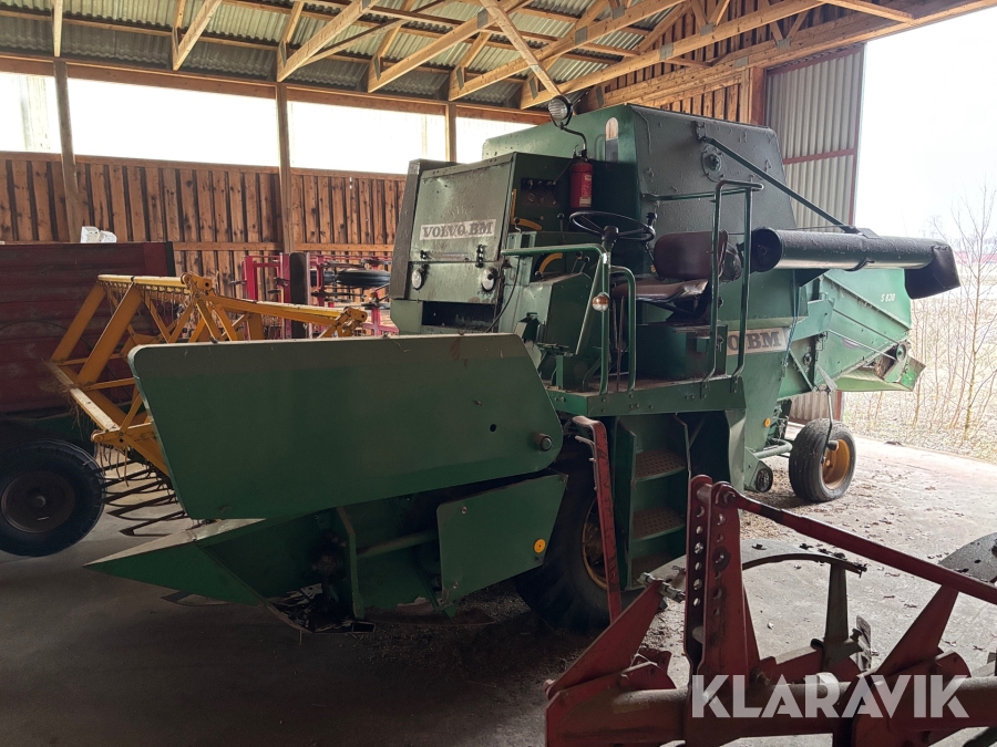 Skördetröska Volvo BM S 830