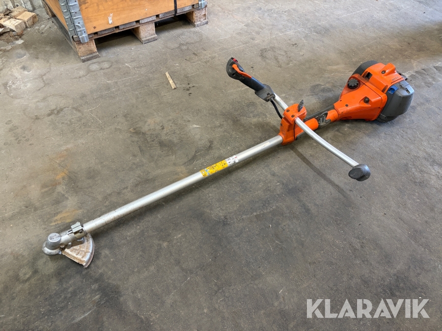 Röjsåg Husqvarna 555 FXT