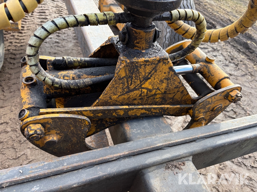 Skogsvagn Källefall K90S med K35 kran